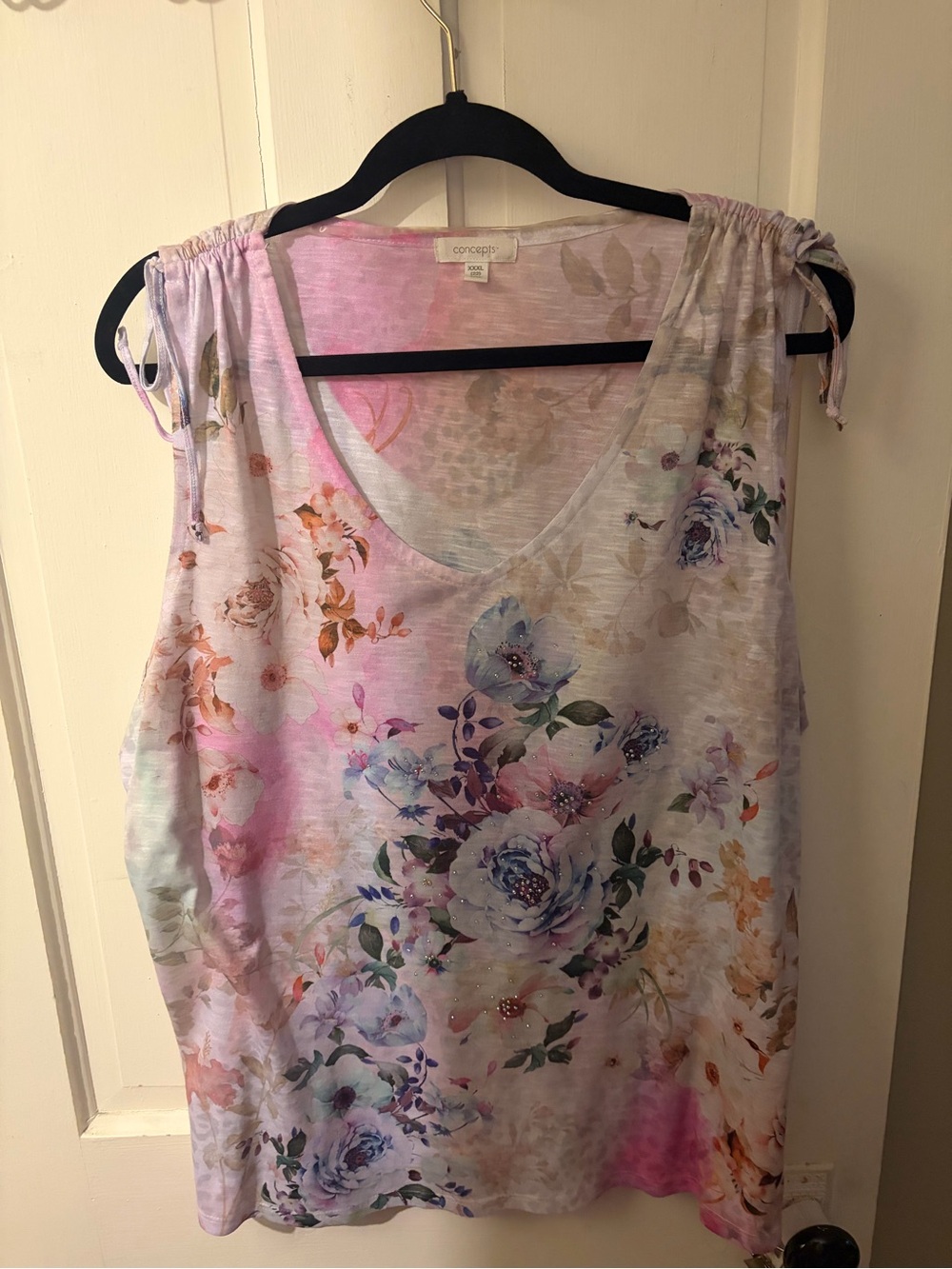 White House Black Market Pastel Floral Sleeveless V-Neck Tank